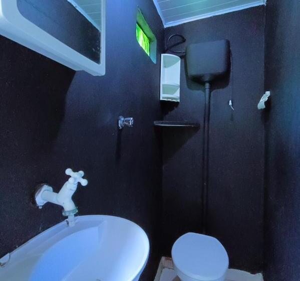 Pension Suíte 3 Enseada Com Garagem