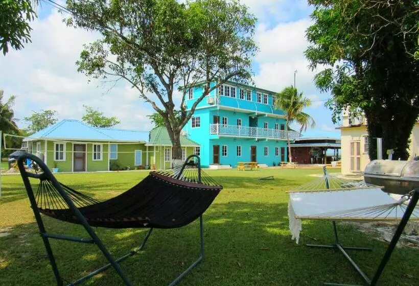 リゾートホテル Daphne S Lagoon Lodge