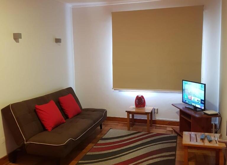 ユースホステル Eldepto Parque Bustamante