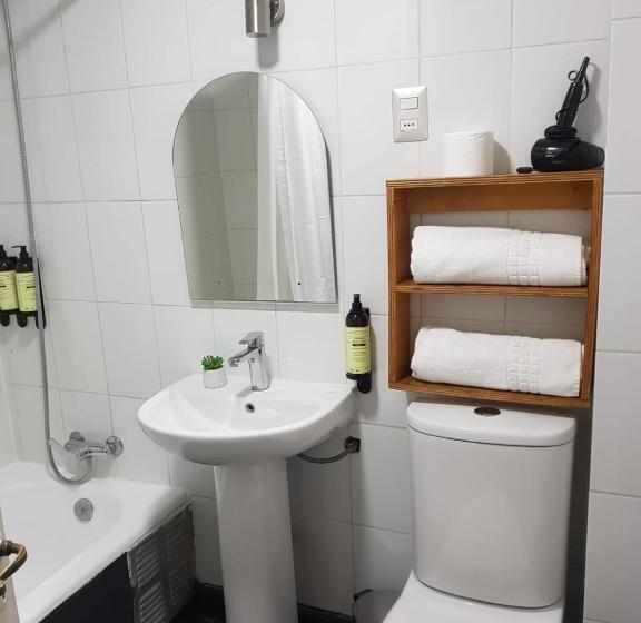 ユースホステル Eldepto Parque Bustamante