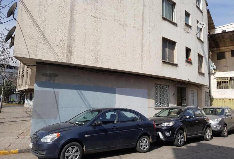 ユースホステル Eldepto Parque Bustamante