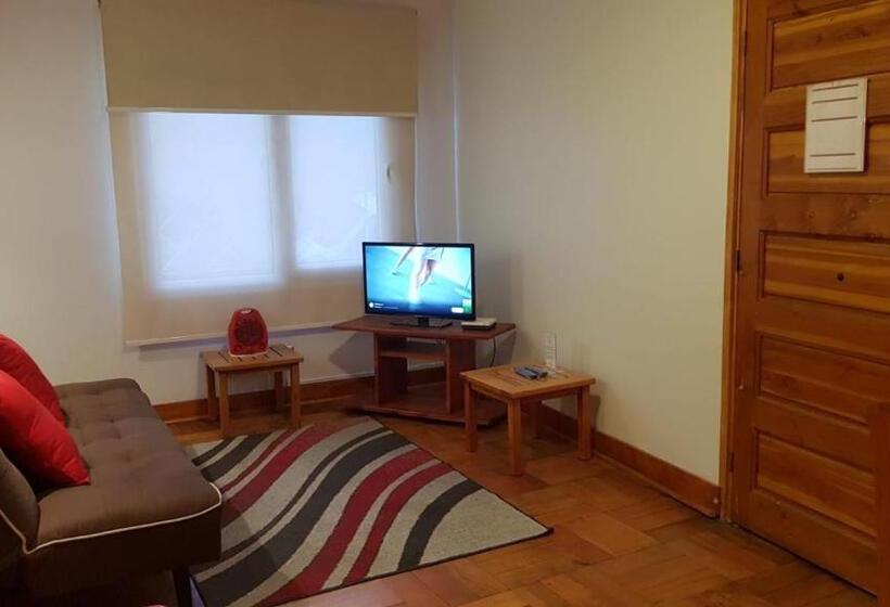 ユースホステル Eldepto Parque Bustamante