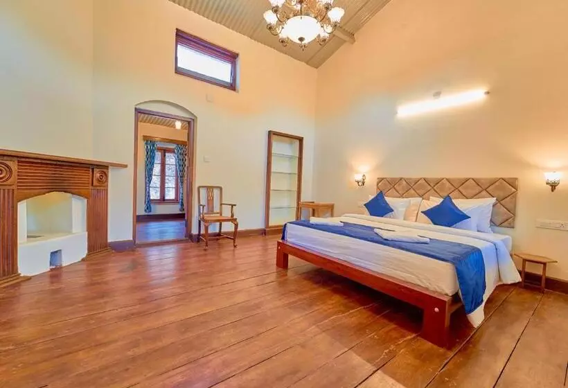 Retkeilymaja Vintage Inglenook Premium Ooty Bungalow By Voye Homes