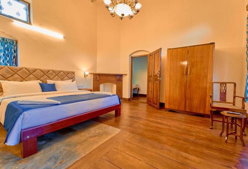 Albergue Vintage Inglenook Premium Ooty Bungalow By Voye Homes