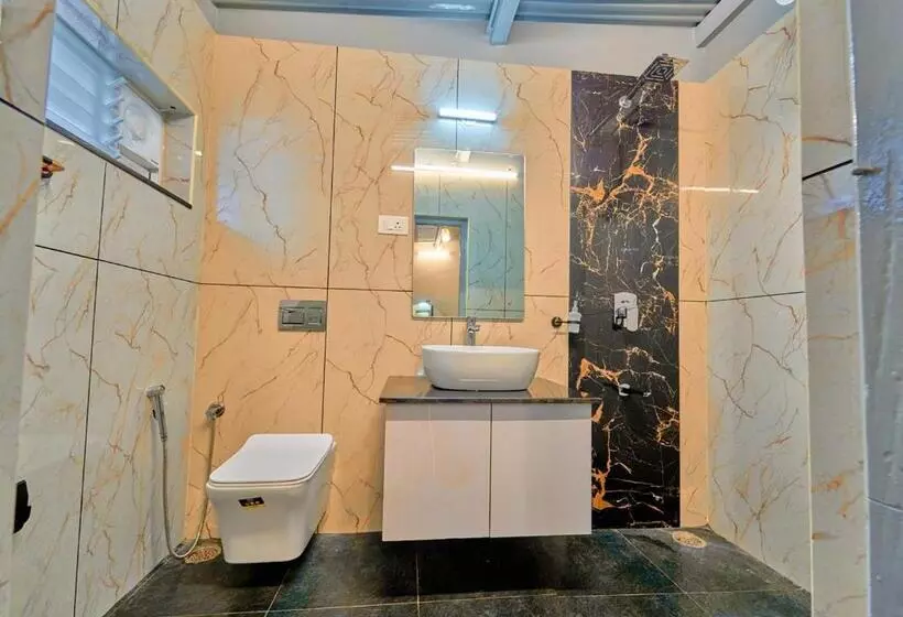 Retkeilymaja Vintage Inglenook Premium Ooty Bungalow By Voye Homes