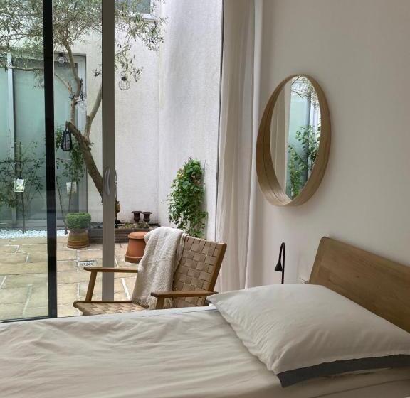 تختخواب و صبحانه Casa Canna