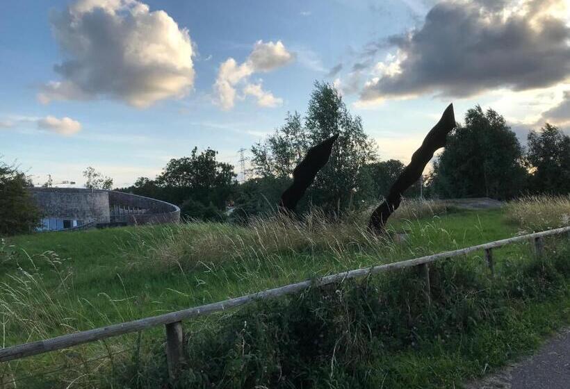 تختخواب و صبحانه Casa Canna