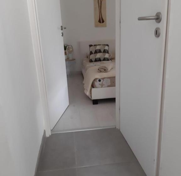 צימר La Casita Sérignanaise