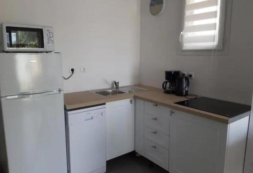 צימר La Casita Sérignanaise