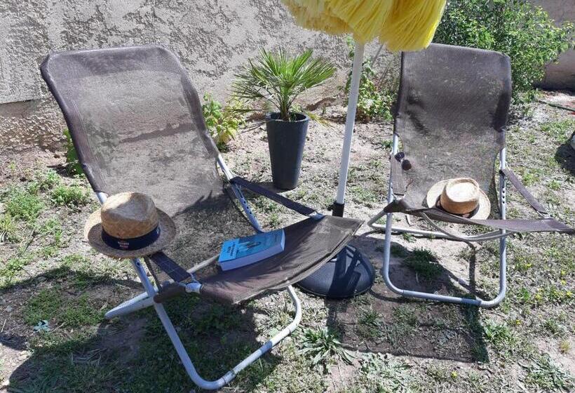 צימר La Casita Sérignanaise