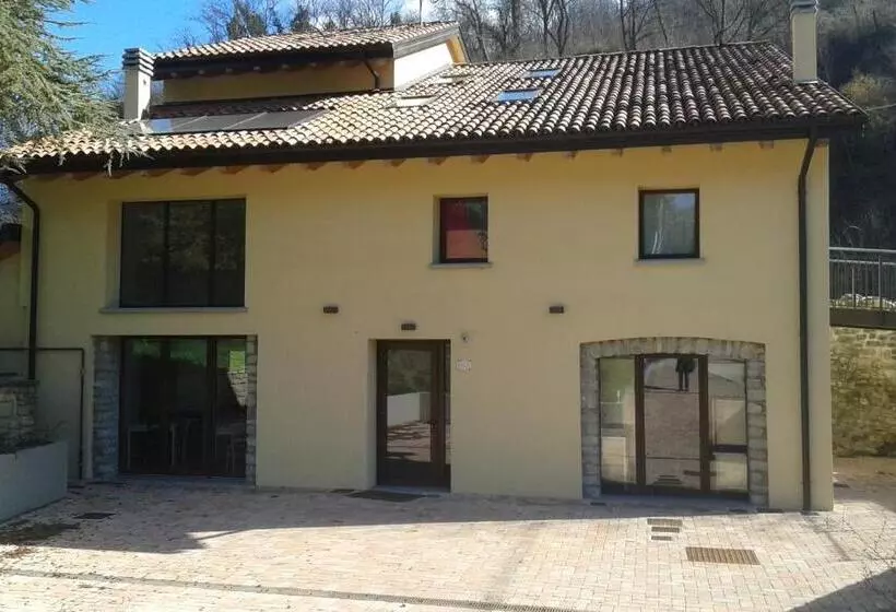 Aamiaismajoitus (B&B) Le Camere Del  Mulino Del Grillo