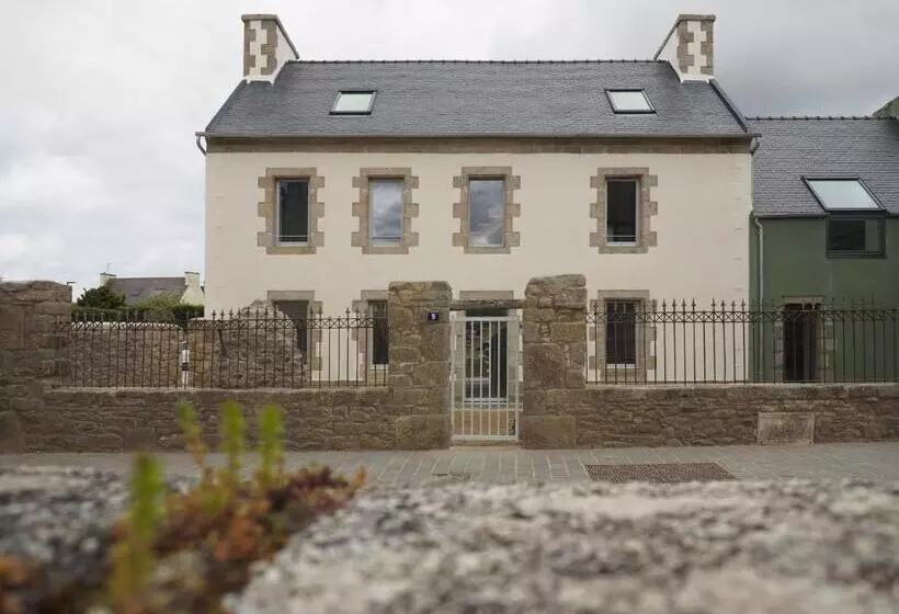 Aamiaismajoitus (B&B) Les Pingouins Du Puits