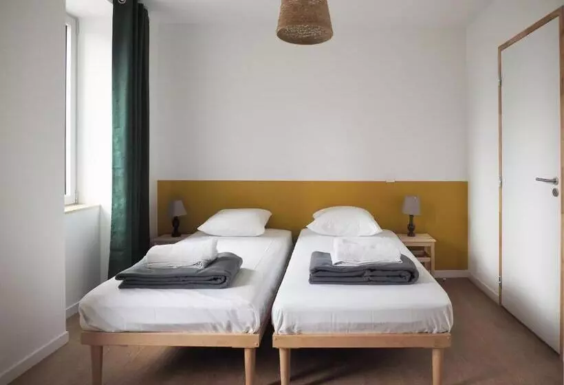 Aamiaismajoitus (B&B) Les Pingouins Du Puits