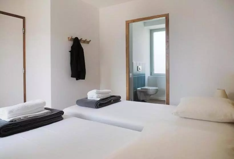 Aamiaismajoitus (B&B) Les Pingouins Du Puits