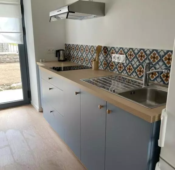 Aamiaismajoitus (B&B) Les Pingouins Du Puits