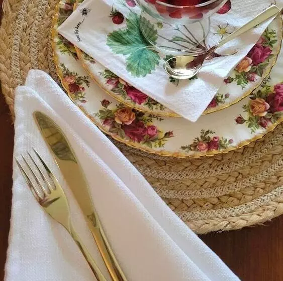 Clinton Pond Bed And Breakfast