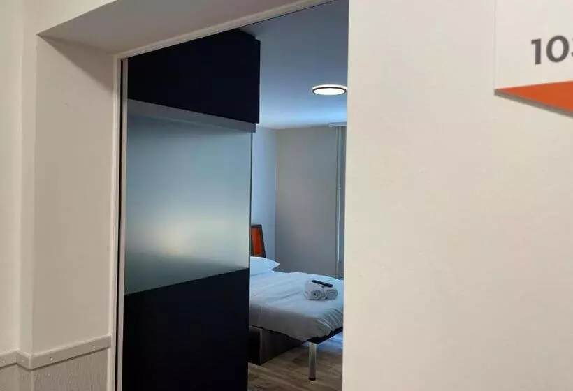 Easyhotel Zürich Main Station