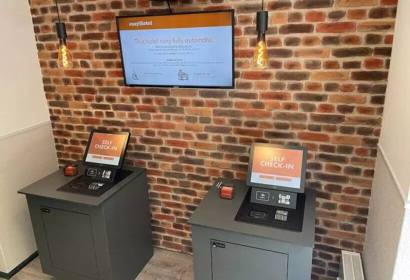 Easyhotel Zürich Main Station