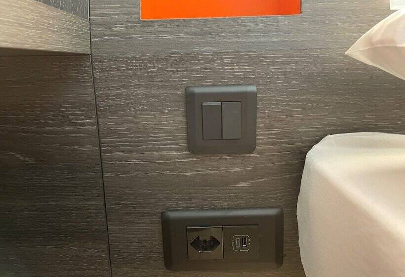 Easyhotel Zürich Main Station