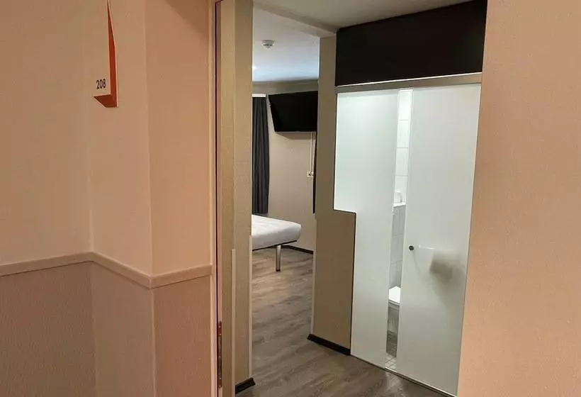 Easyhotel Zürich Main Station