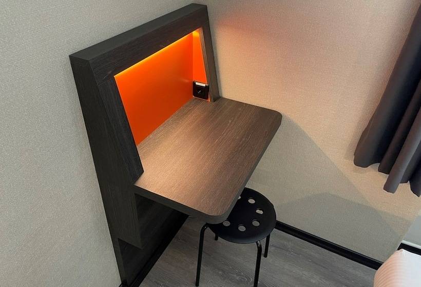 Easyhotel Zürich Main Station