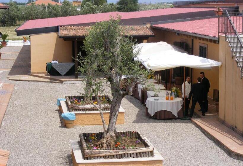 בית מלון כפרי Agriturismo Il Borghetto