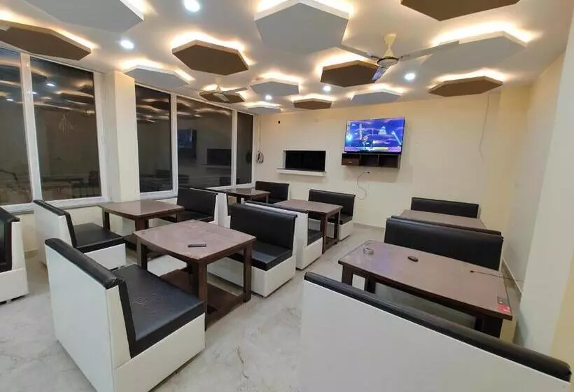 ホテル Anantam Residency