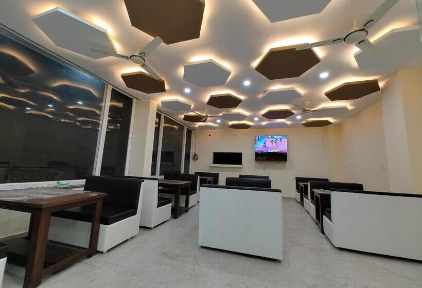 Hotel Anantam Residency