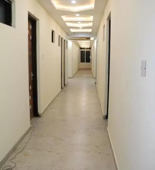 ホテル Anantam Residency