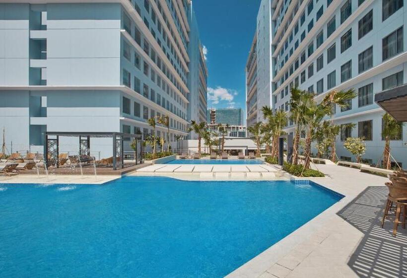 Hotel Grand Westside