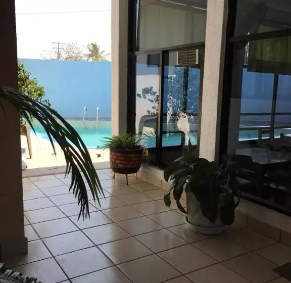 Hotelli Maria Eugenia