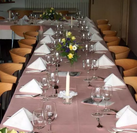 Hotelli Restaurant Cristal