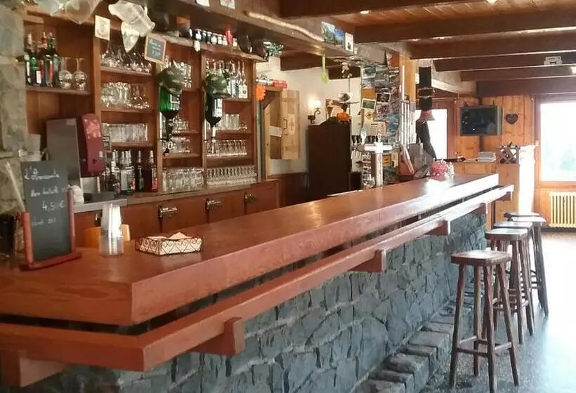 Hotelli Restaurant Les Rosieres