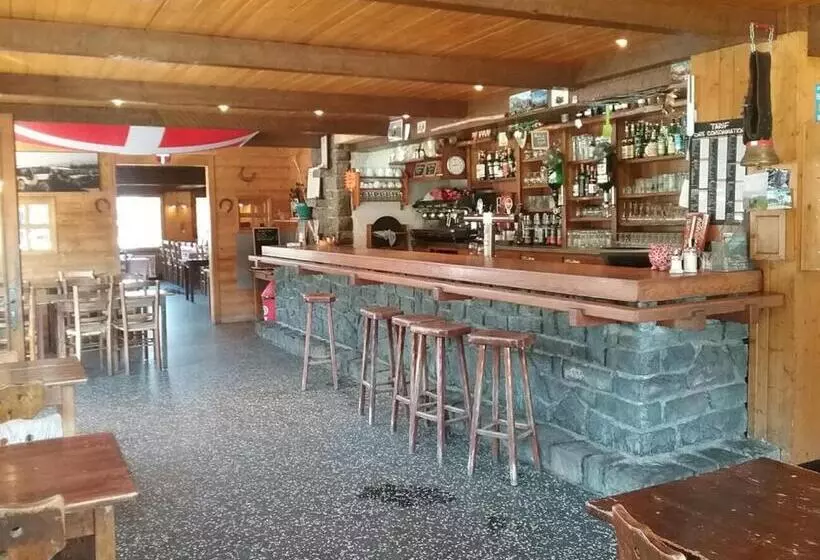 Hotelli Restaurant Les Rosieres