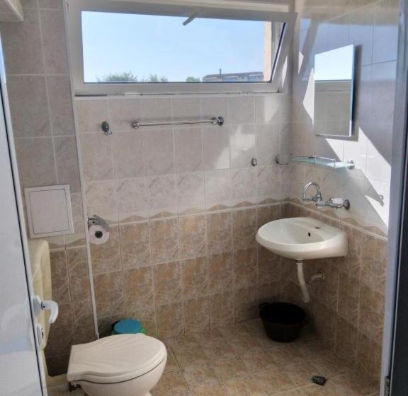 Пансион къща за гости семейство маврови