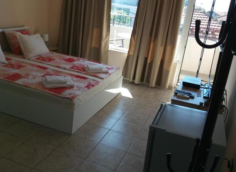 Пансион къща за гости семейство маврови