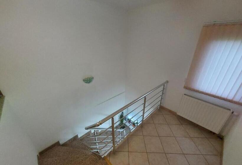 پانسیون Apartments Tutto Bene