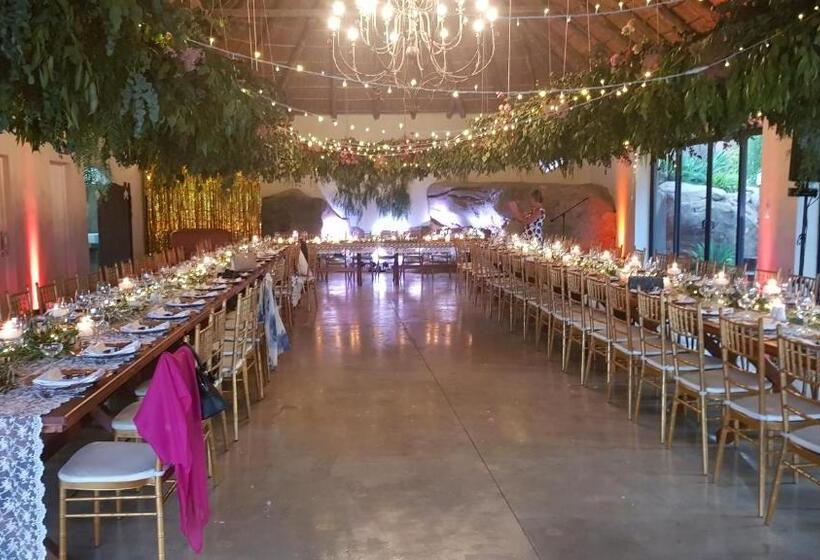 بنسيون Avoca River Cabins