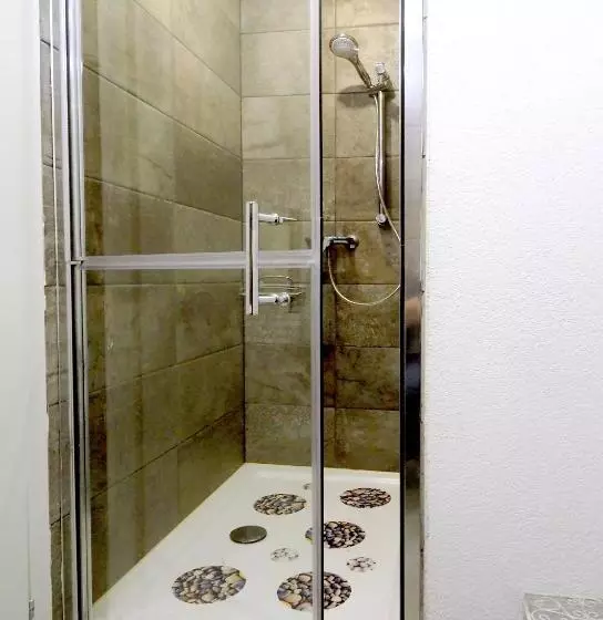 پانسیون Be Easy In Selva