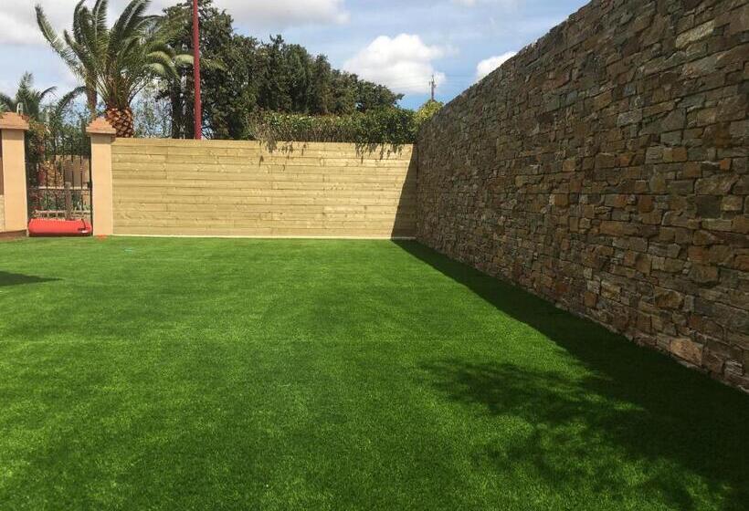 פנסיון Chez Delphine