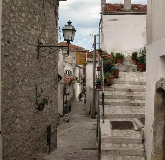 Majatalo Guest House La Corte