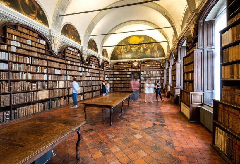 پانسیون Le Haut Du Pavé