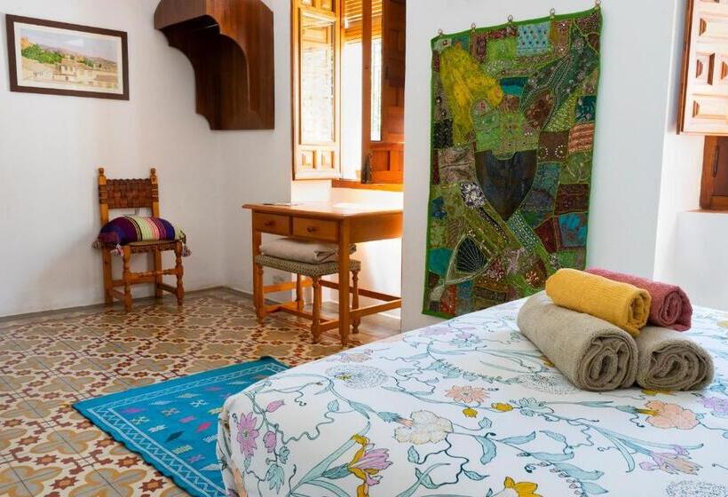 پانسیون Oripando Private Rooms