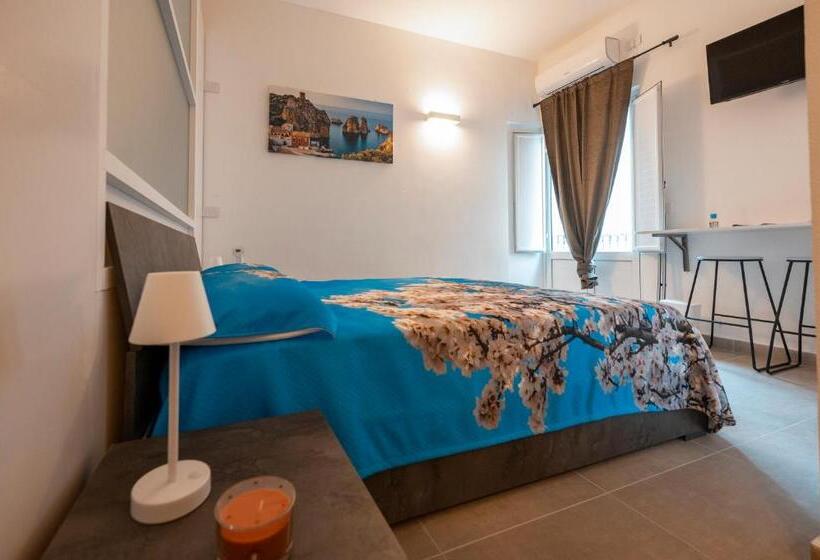 Пансион Room In Guest Room   Luxury Room La Mandorla