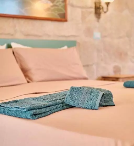 Majatalo Salento In Villa Petruse