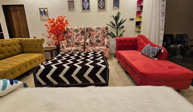 Пансион Thalaiva Villa By Hillstayion