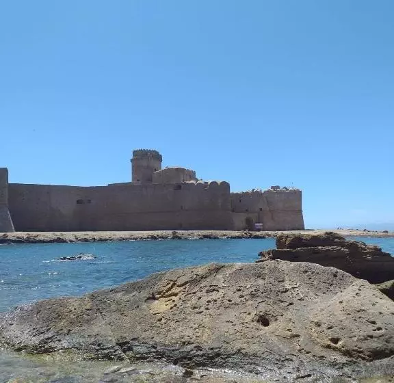 ペンション Una Camera Nel Pittoresco Borgo Di Le Castella