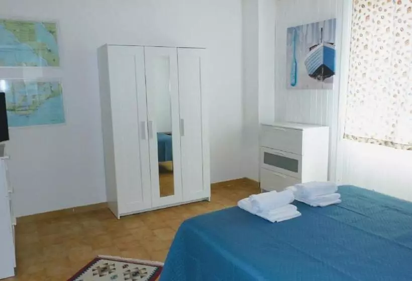 ペンション Una Camera Nel Pittoresco Borgo Di Le Castella