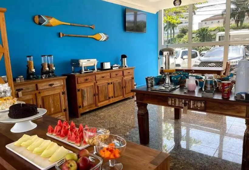 Retkeilymaja Bene Beach   Pousada Guarujá