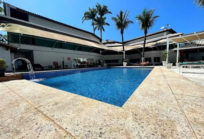 Retkeilymaja Bene Beach   Pousada Guarujá